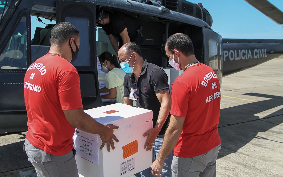 Novas doses de vacinas contra a Covid-19 chegam a cidades do Norte e Noroeste Fluminense
