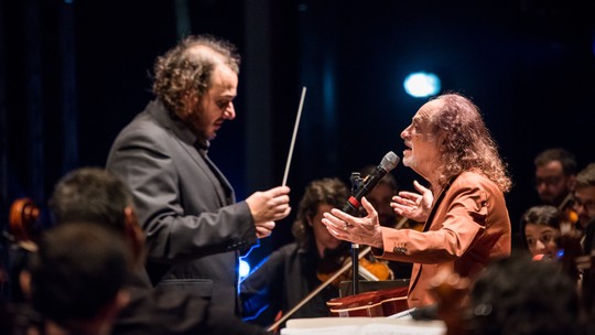
Alceu Valença e Orquestra Ouro Preto se apresentam em Salvador com show 'Valencianas' no dia 15/4
