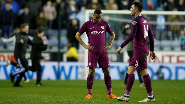 Manchester City domina o West Brom, mas fica no empate pelo Inglês - Lance!