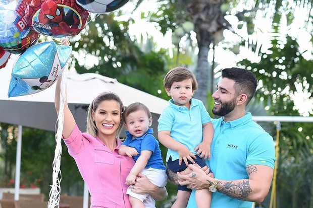Andressa Suita, Gusttavo Lima e filhos (Foto: Reprodução/ Instagram)