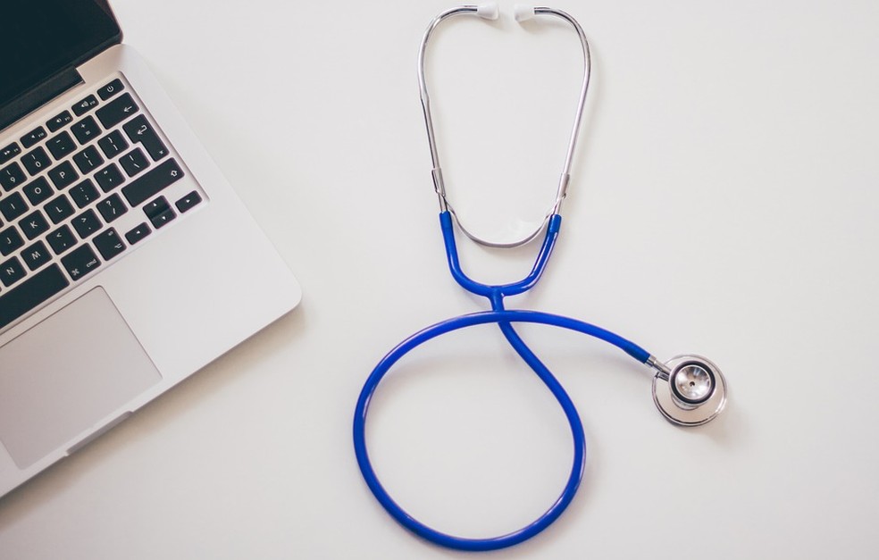 Em alguns casos, é recomendado que a criança aguarde e visite o pediatra para ter continuidade no tratamento — Foto: Divulgação