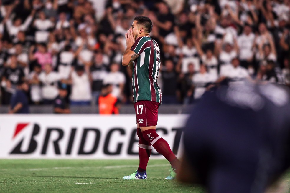 Willian lamenta p�nalti perdido em Olimpia x Fluminense, pela Libertadores � Foto: Staff images/CONMEBOL