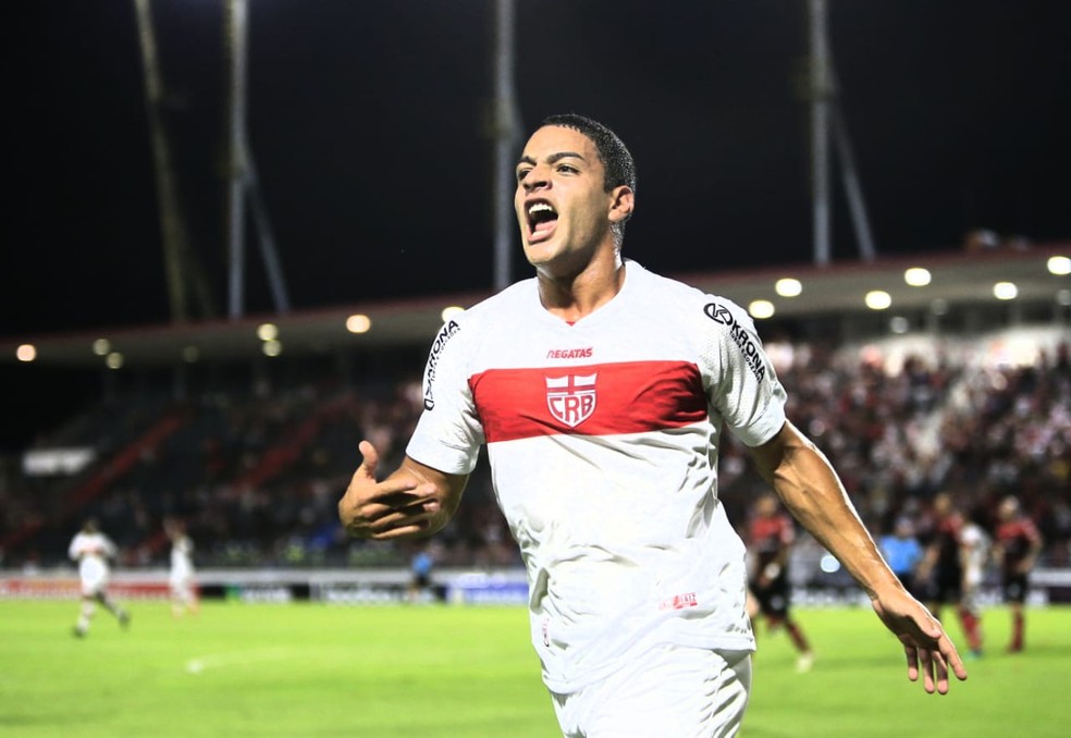 Felipe Ferreira festeja gol pelo CRB — Foto: Ailton Cruz - Gazeta de Alagoas