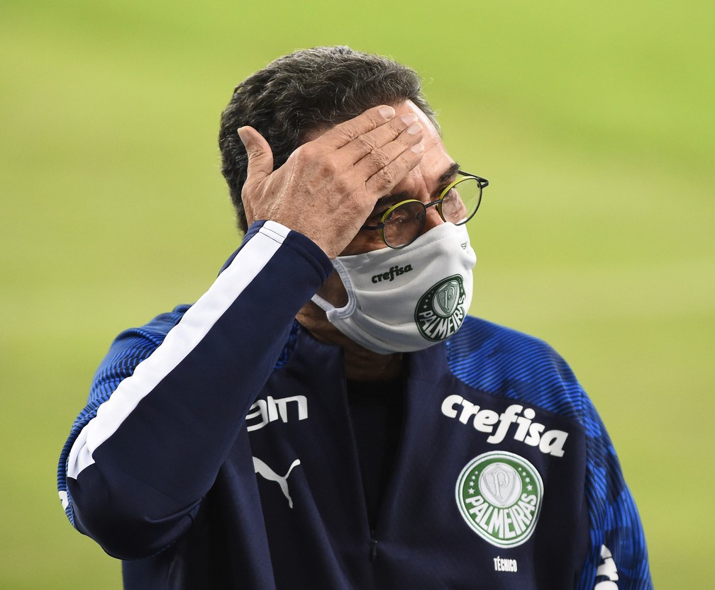 Vanderlei Luxemburgo terá missão de rodar jogadores sem perder encaixe do time — Foto: André Durão