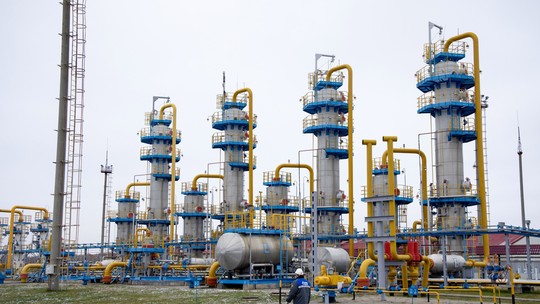 Gazprom anuncia que suspendeu o fornecimento de gás para a Letônia