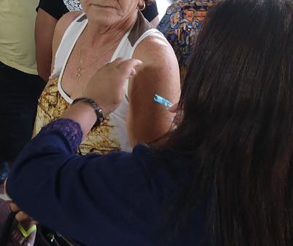 Campanha de vacinaÃ§Ã£o comeÃ§ou nesta quarta-feira â€” Foto: Larissa Santiago/Rede AmazÃ´nica