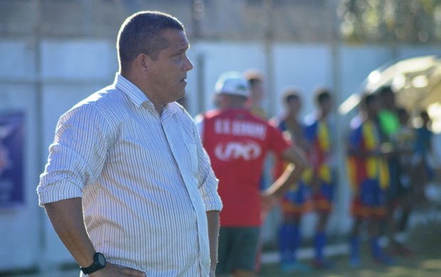 Givanildo gostou da movimentação dos atletas (Foto: Felipe Martins/GLOBOESPORTE.COM)