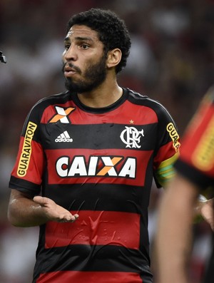 Rizek vê erro de avaliação do Fla ao montar zaga no início da temporada