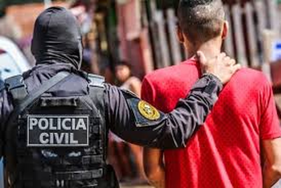 Prisão ocorreu na manhã desta quinta-feira (14) em Mâncio Lima, no interior do Acre — Foto: Ascom/Polícia Civil 