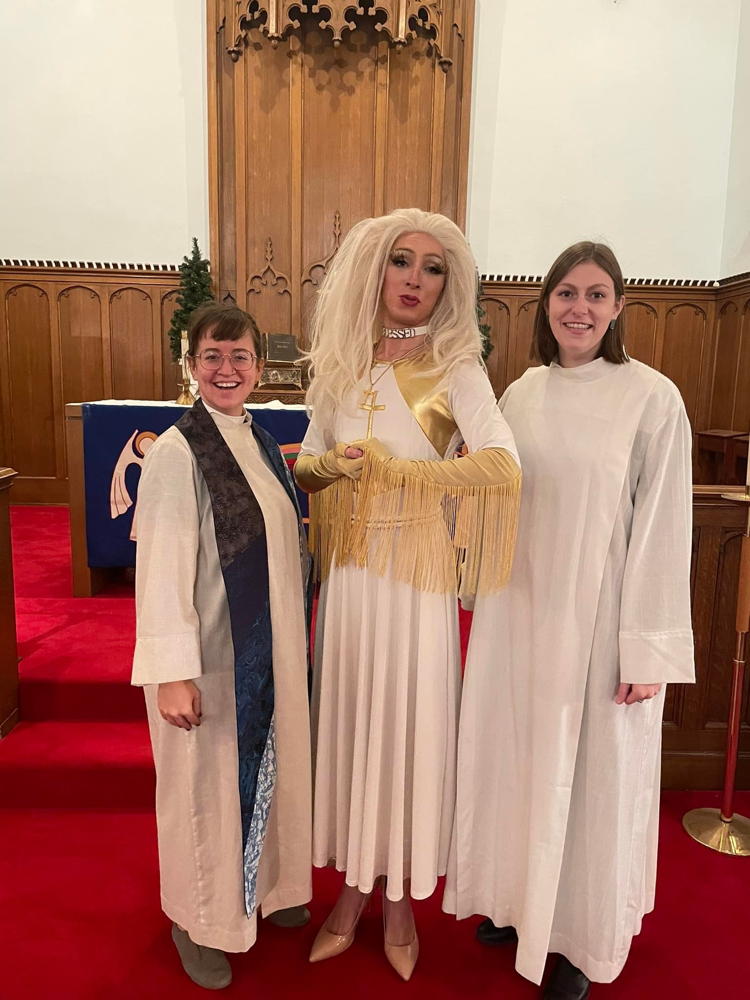 Pastor Aaron Musser faz culto vestido de drag e fala sobre igualdade na igreja  (Foto: Reprodução / Facebook)