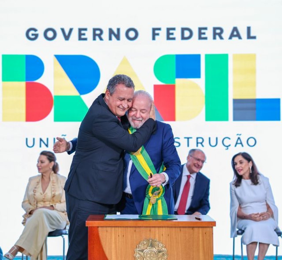 Rui Costa e Lula em evento do governo federal — Foto: Ricardo Stuckert-PR