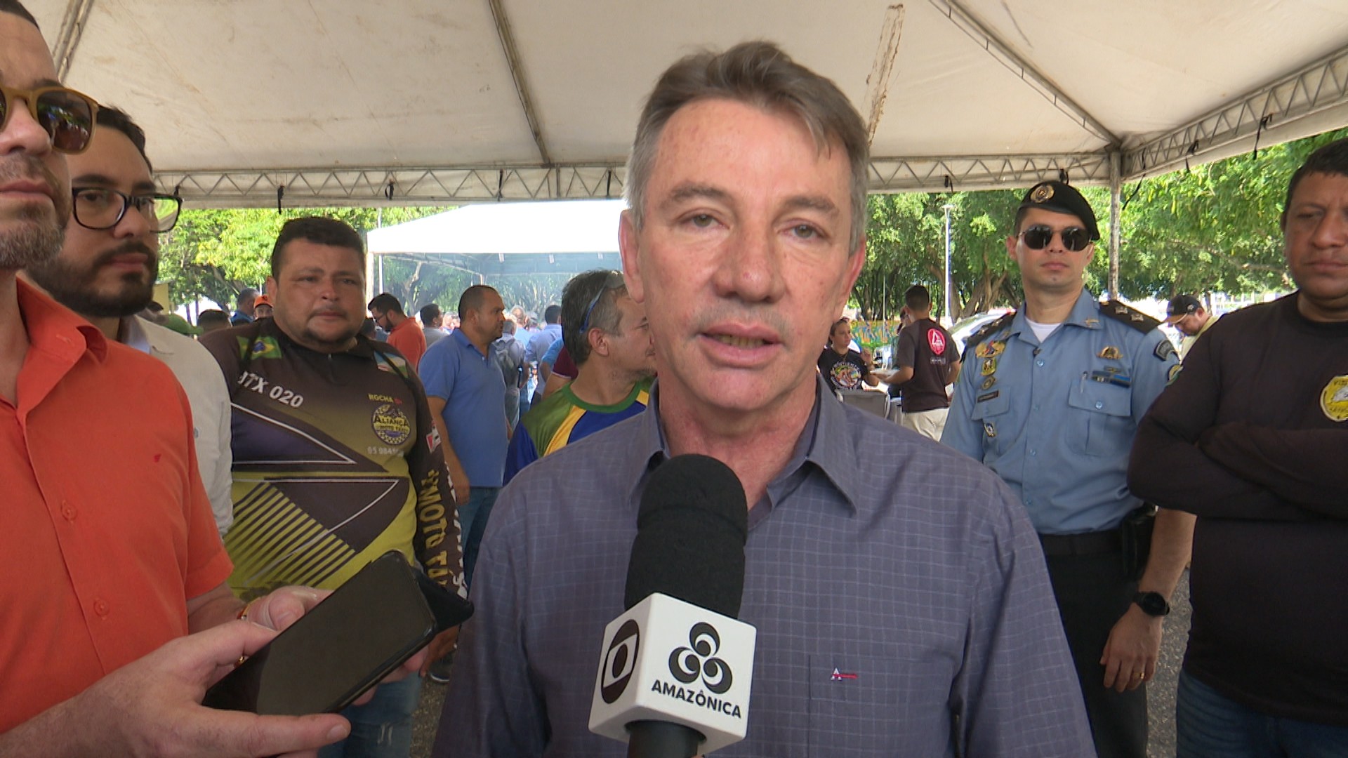 Governador de Roraima sanciona lei que proíbe destruição de equipamentos de garimpeiros