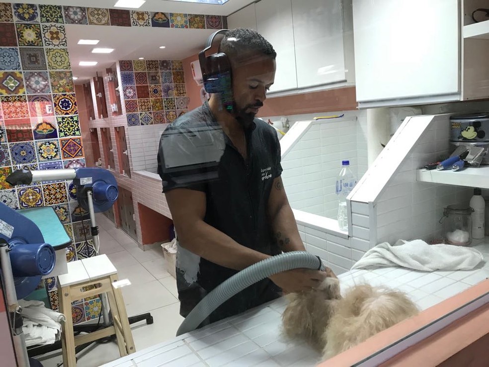 Pet shop abriu com três funcionários e agora tem cinco (Foto: Gabriel Matos/ Arquivo pessoal)