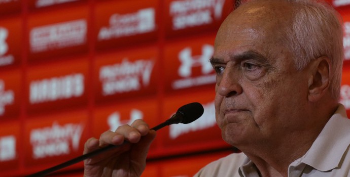 São Paulo busca reforços para amenizar crise, diz Leco