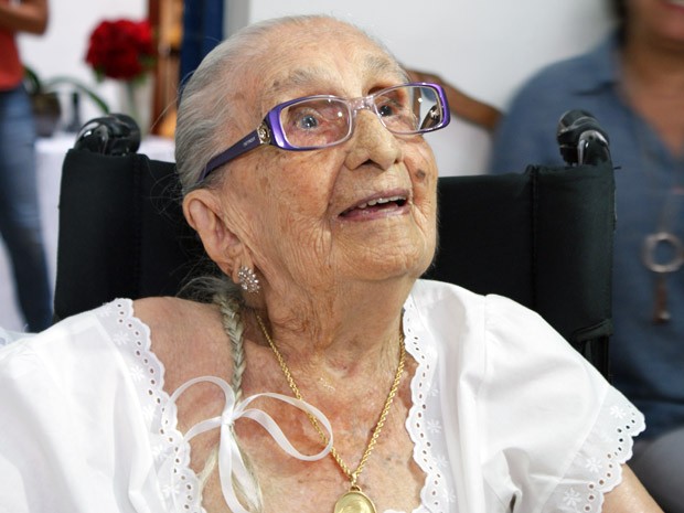 Dona Canô comemora 105 anos neste domingo (16). (Foto: Egi Santana/G1)