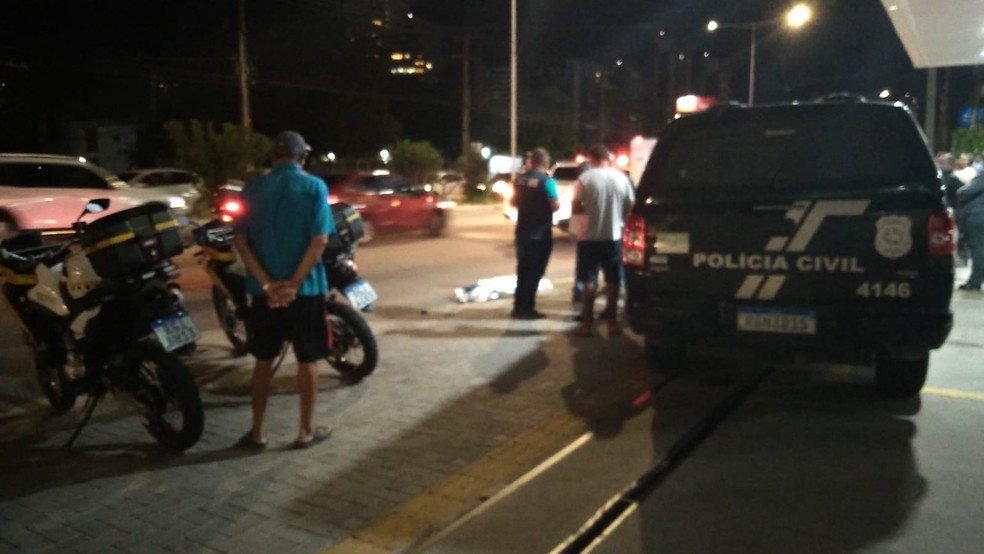 Acidente aconteceu na Avenida Salgado Filho, em Natal — Foto: Julianne Barreto/Inter TV Cabugi