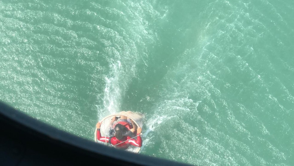 Imagens foram registradas do helicóptero Águia da Polícia Miltar — Foto: Divulgação/Grupamento de Bombeiros Marítimo