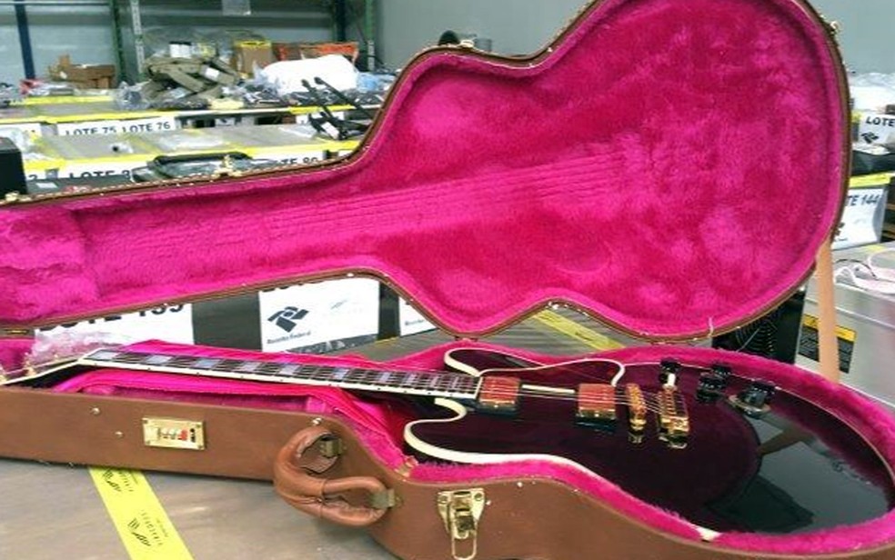 Guitarra apreendida pela Receita Federal em Viracopos e que serÃ¡ leiloada â Foto: Receita Federal/DivulgaÃ§Ã£o