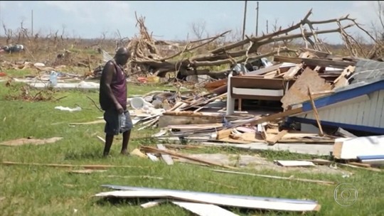 Tempestade Humberto chega às Bahamas após devastação deixada pelo furacão Dorian