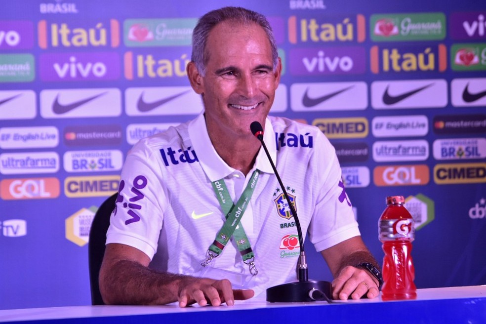 Carlos Amadeu, técnico da seleção brasileira sub-20 (Foto: Mauro Neto / Sejel Amazonas / Divulgação CBF)