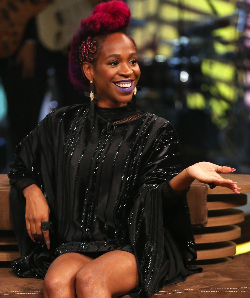 Karol Conka Voz E Compositora Da Musica Da Abertura De Malhacao Viva A Diferenca Visitou A Cidade Cenografica Relembre Edicao Especial Gshow