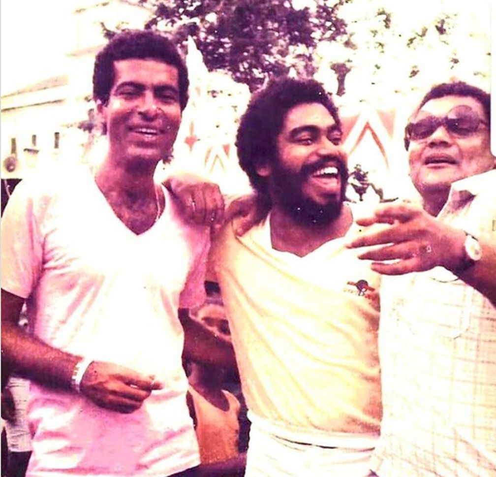 César Mendes, Jorge Portugal e Frank Romão na década de 1970 em Santo Amaro. — Foto: Reprodução / Redes Sociais
