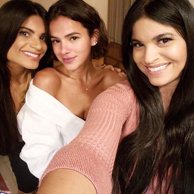 Renata França, Patricia França e Bruna Marquezine (Foto: reprodução Instagram)
