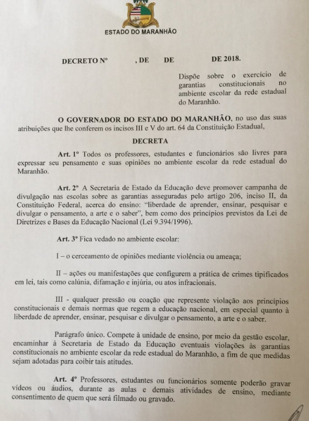 FlÃ¡vio Dino edita decreto sobre liberdade de expressÃ£o em escolas estaduais do MaranhÃ£o â€” Foto: ReproduÃ§Ã£o/Redes Sociais