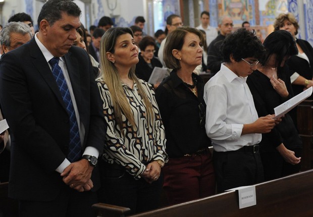 Familiares de Luciano do Valle (Foto: Francisco Cepeda/ AgNews)