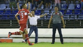 Com gol no fim, CRB vence lÃ­der Fortaleza (Ailton Cruz - Gazeta de Alagoas)