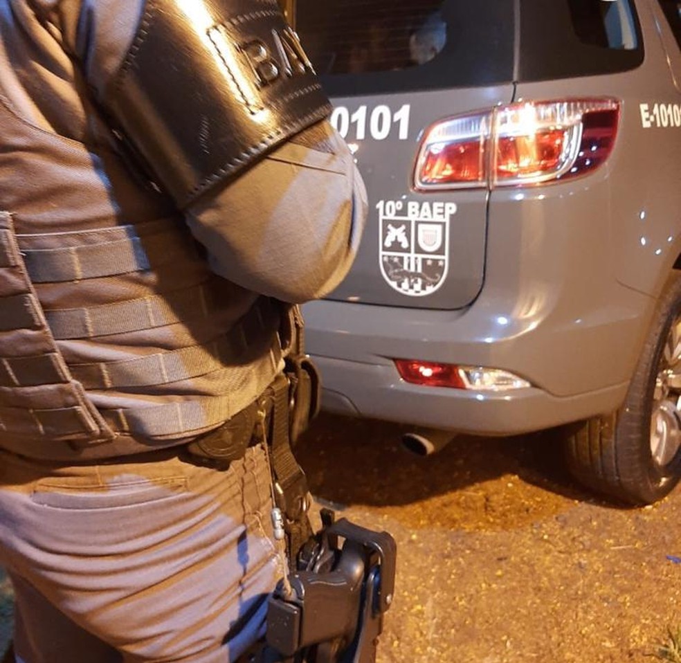 Prisão foi realizada por equipe do Baep, em Nova Odessa' — Foto: Divulgação/ Baep