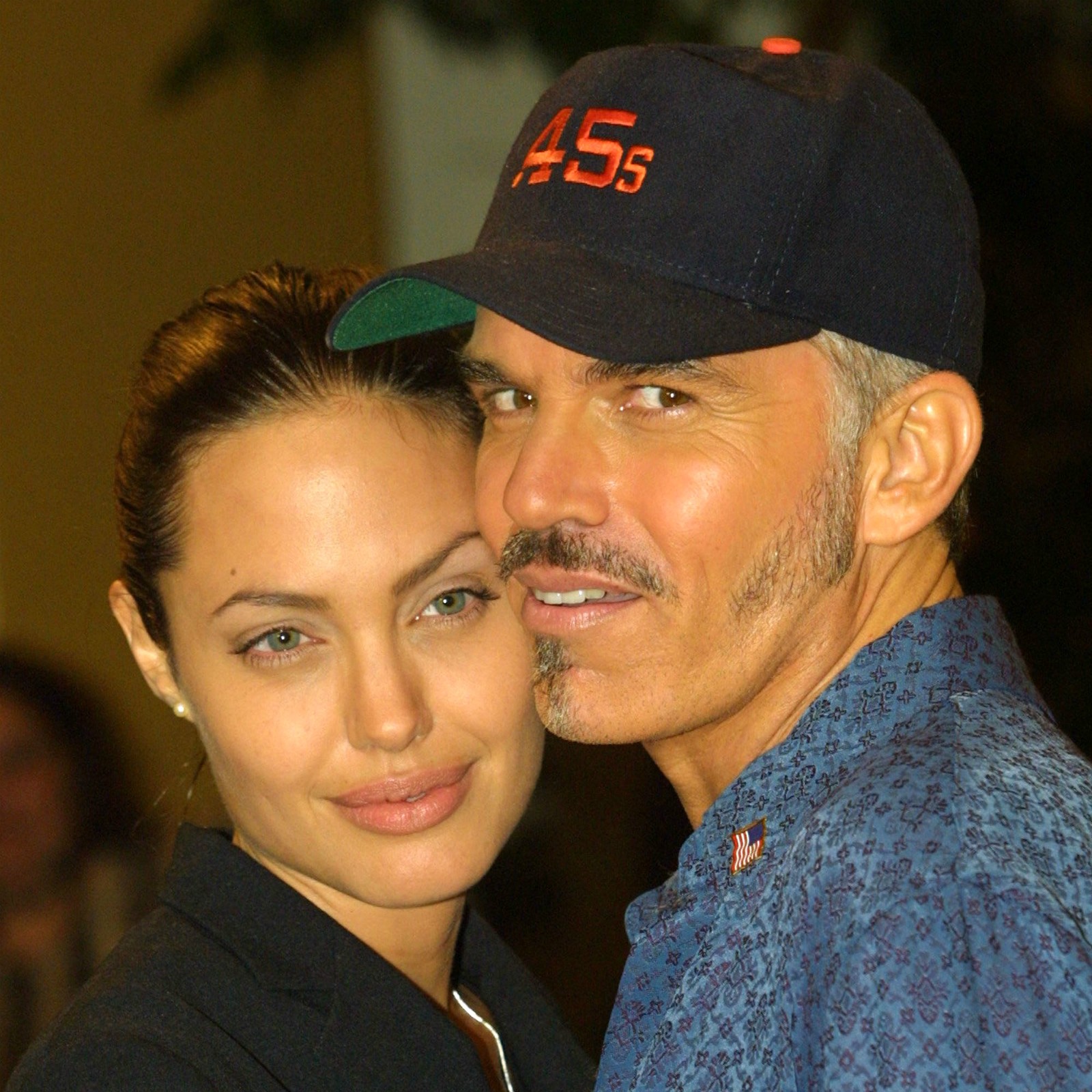 Angelina Jolie se casou com o roteirista Billy Bob Thornton depois de dois meses de namoro. A união durou dois anos. (Foto: Getty Images)