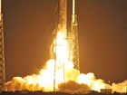 Foguete da SpaceX decola e leva 2 toneladas de suprimentos ao espaço