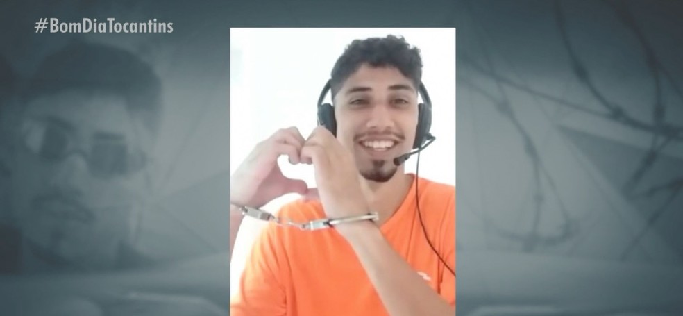 Briner se comunicando com a família enquanto estava detido — Foto: Reprodução/TV Anhanguera