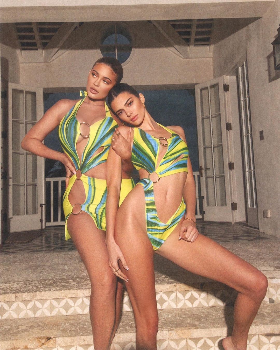 Kylie e Kendall Jenner (Foto: Instagram/ Reprodução)