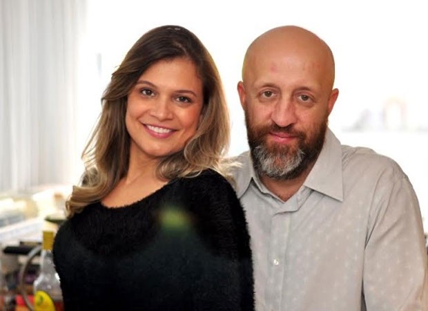 Fabricio Carpinejar é casado há cinco anos com a advogada mineira Beatriz Reys (Foto: Divulgação)