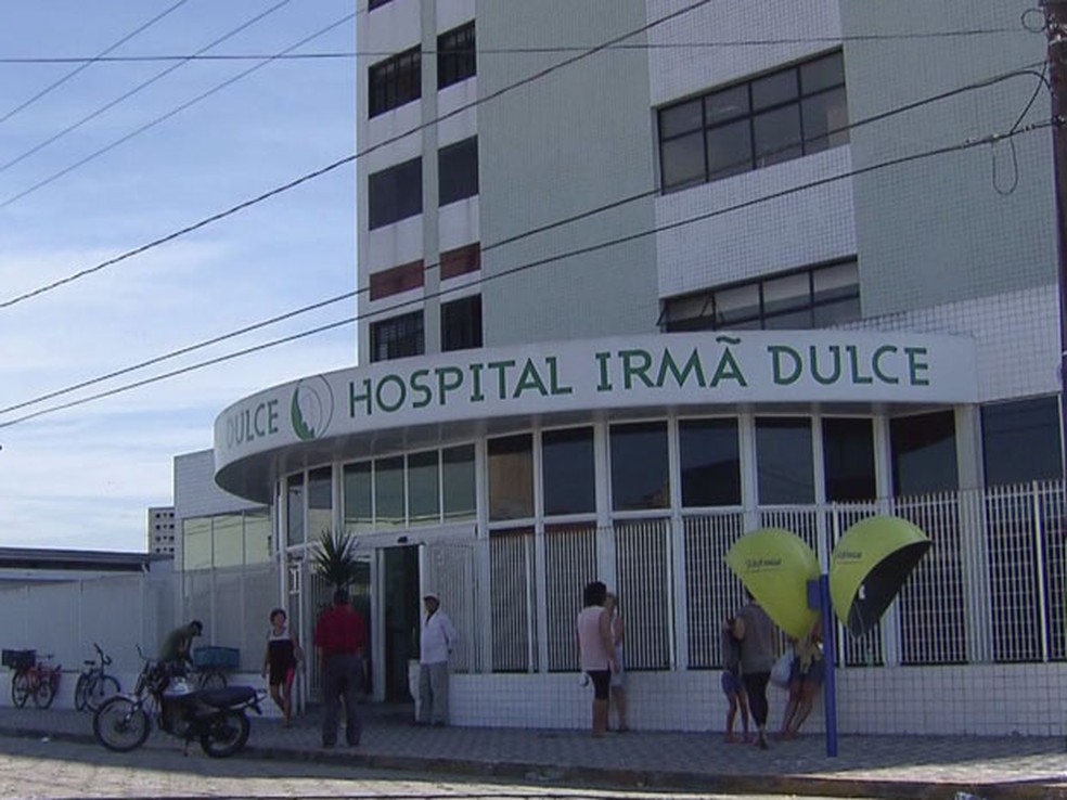 Médico falso atuou por cerca de um ano no Hospital Irmã Dulce, em Praia Grande. — Foto: Reprodução/TV Tribuna