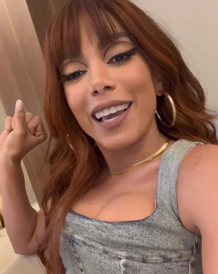 Anitta Revela Desenho De Sua Tatuagem Em Região íntima Revista Marie Claire Celebridades 