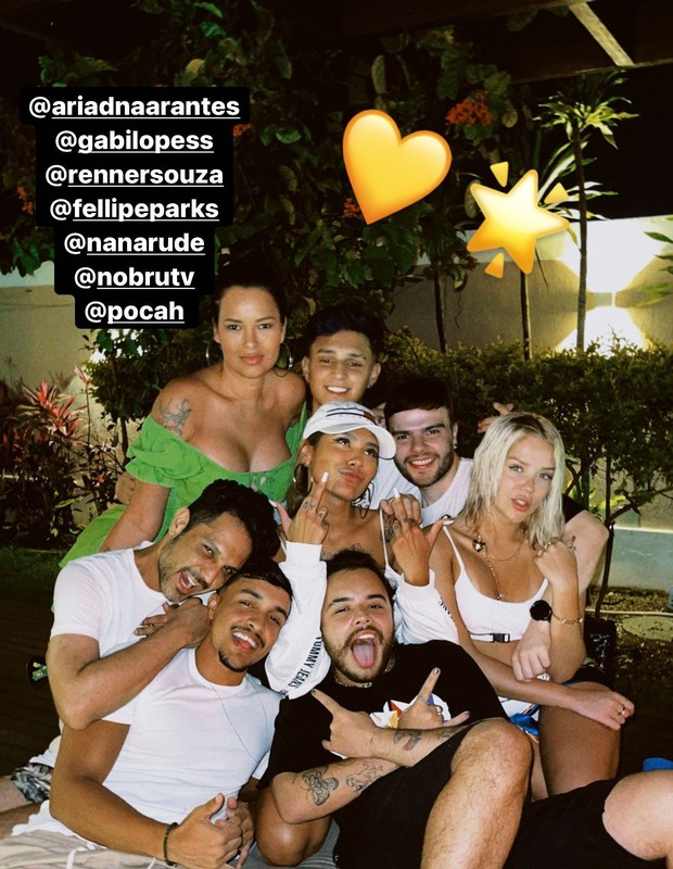 Ariadna, Bruno Goes, Nana Rude, Gabi Lopes, Renner Souza, Felipe Parks, Pocah e Laddy Nada em festa na casa de Anitta (Foto: Reprodução/Instagram)