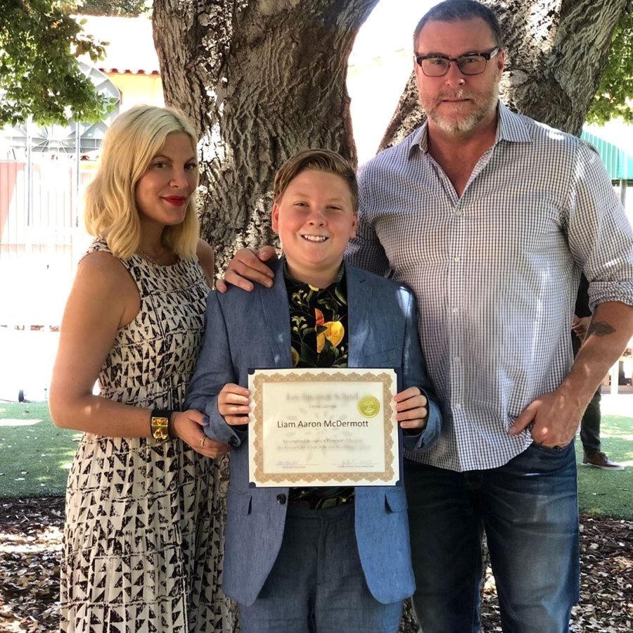 Tori Spelling, o marido Dean McDermott e o filho Liam, de 12 anos (Foto: Instagram)