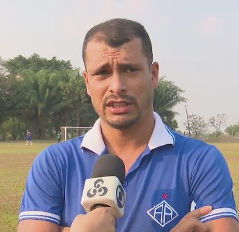 Ailton Oliveira, técnico do Atlético-AC Sub-17 — Foto: Reprodução/Rede Amazônica Acre