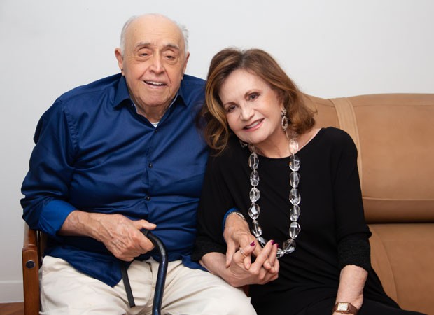 Mauro Mendonça e Rosamaria Murtinho estão juntos há mais de 60 anos (Foto Reprodução/Quem)