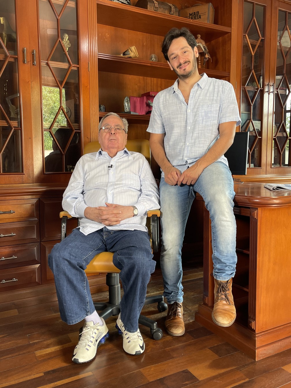 Bruno Luperi, e o avô e grande mestre da dramaturgia Benedito Ruy Barbosa (Foto Reprodução/Internet)