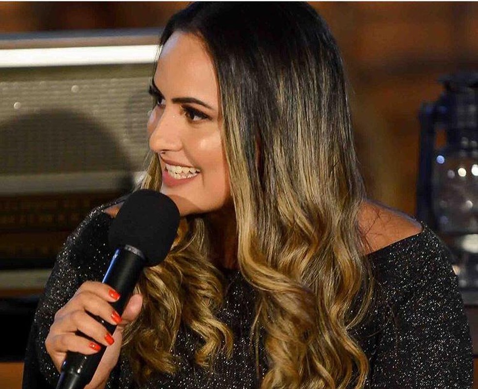 Criminosos se passaram pela apresentadora e pediram dinheiro a parceiros — Foto: Divulgação