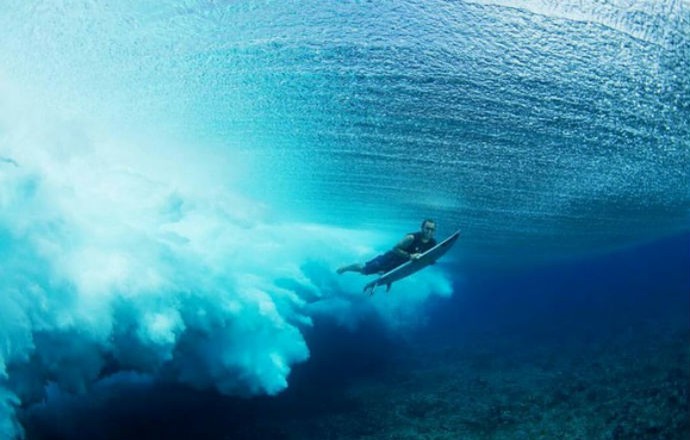 Jadson André Fiji lay day surfe (Foto: Reprodução/Instagram)