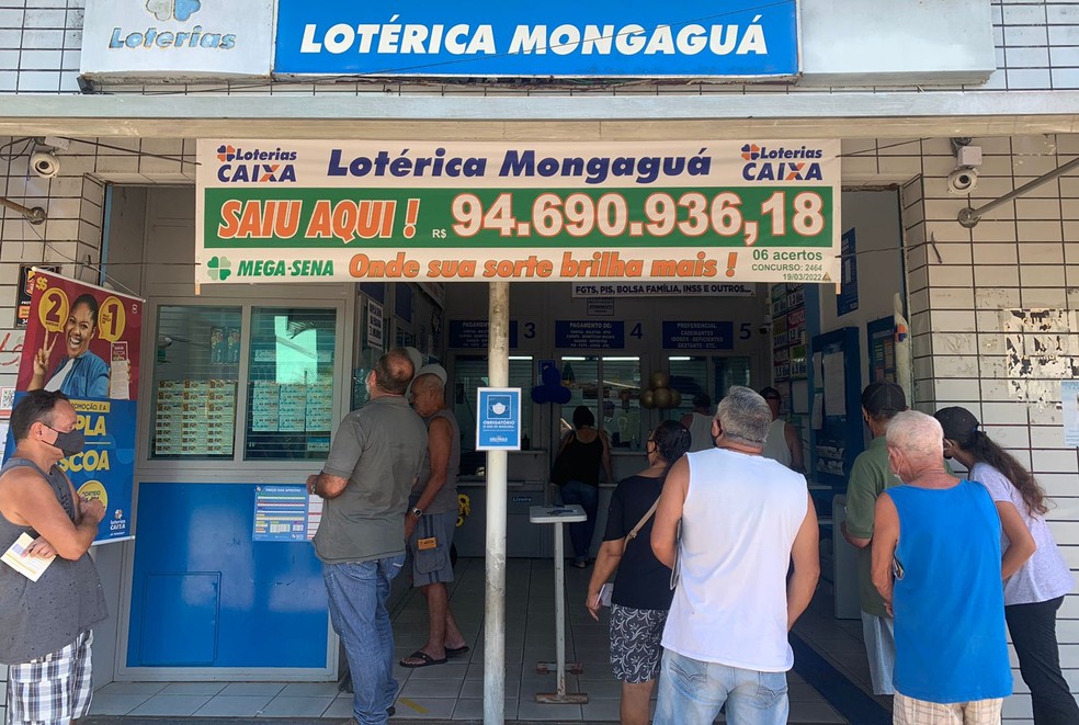Lotérica Mongaguá, onde aposta do ganhador de R$ 94 milhões na Mega-Sena foi realizada — Foto: Márcia Rossi/Lotérica Mongaguá