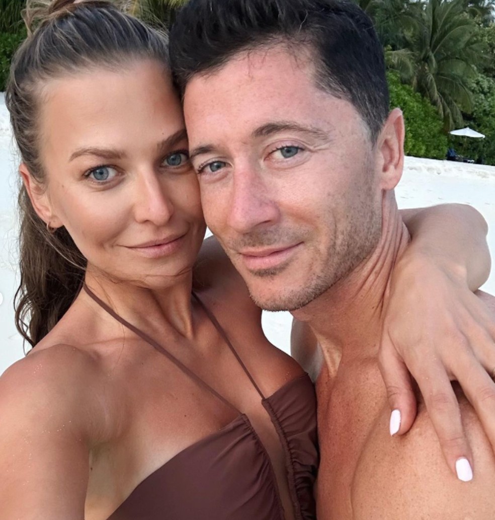 Lewandowski, atacante do Barcelona, aproveita frias nas Maldivas com a famlia  Foto: Reproduo