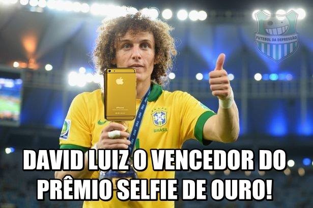 meme David Luiz Bola de Ouro