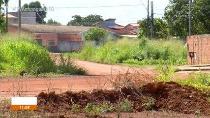 Moradores de Paraíso reclamam de atraso em obra que causa alagamento em casas