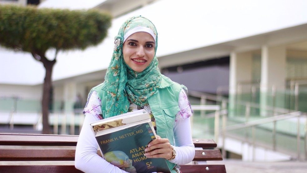 Nariman Mohamad Abdel Salam Suleiman, do Rio Grande do Sul, enxergou na modalidade de ingresso por nota do ENEM no UNINTA, com inscrição online, a sua oportunidade de cursar Medicina.  (Foto: Sidney Almeida)